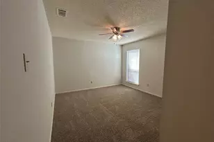 3910 St Christopher Ln, Dallas, TX 75287 - Photo 12