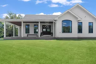 946 Burke Rd, Gunter, TX 75058 - Photo 1