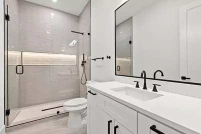 2001 Hearne Avenue #101, Dallas, TX 75208 - Photo 30