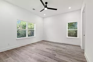 2001 Hearne Ave, Dallas, TX 75208 - Photo 22