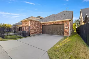 1019 Midland Dr, Allen, TX 75013 - Photo 38