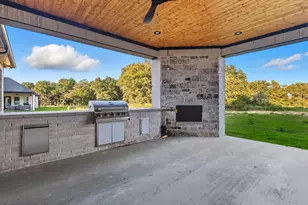 2061 Glenhollow Dr, Weatherford, TX 76088 - Photo 20