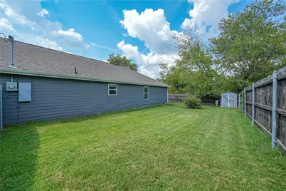 1228 Jones Street, Greenville, TX 75401 - Photo 16