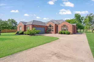 1404 Tejas Dr, Sherman, TX 75092 - Photo 4