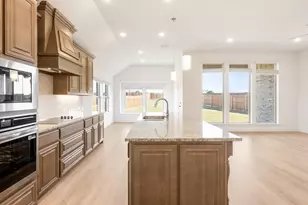 264 Coronado Ct, Granbury, TX 76049 - Photo 20