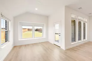 264 Coronado Ct, Granbury, TX 76049 - Photo 24