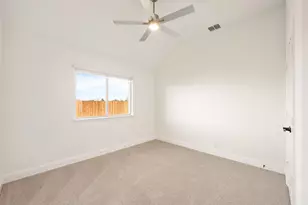 264 Coronado Ct, Granbury, TX 76049 - Photo 8