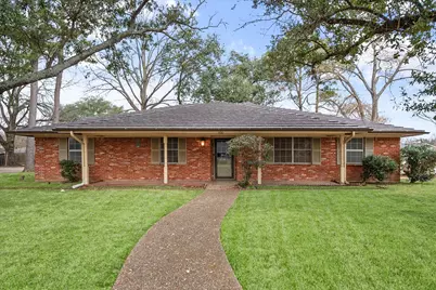 800 Imperial Lane, Corsicana, TX 75110 - Photo 1