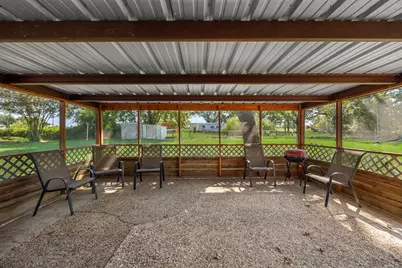 107 E Bayside Drive, Mabank, TX 75156 - Photo 24