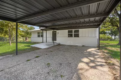 107 E Bayside Drive, Mabank, TX 75156 - Photo 14