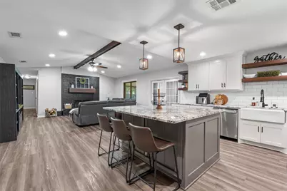 1002 W Elizabeth Drive, Robinson, TX 76706 - Photo 2