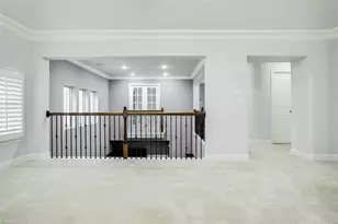 2221 Longwood Dr, Carrollton, TX 75010 - Photo 14