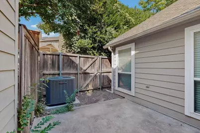 8437 Towneship Lane, Dallas, TX 75243 - Photo 40