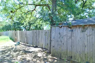 5992 Robinwood St, Little Elm, TX 75068 - Photo 14