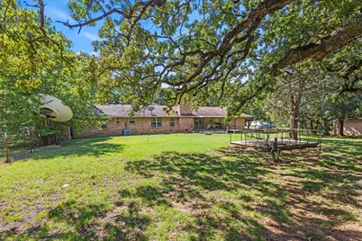 2025 Woodlake Road, Denison, TX 75021 - Photo 24