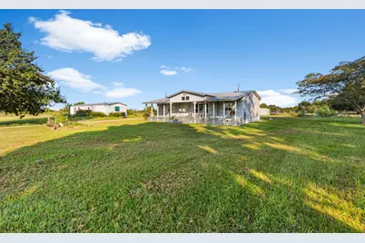 252 Lcr 421, Groesbeck, TX 76642 - Photo 4