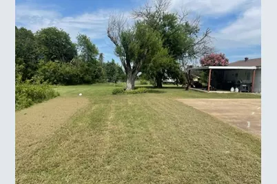 130 Castleman Circle, Hewitt, TX 76643 - Photo 6