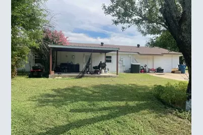 130 Castleman Circle, Hewitt, TX 76643 - Photo 4