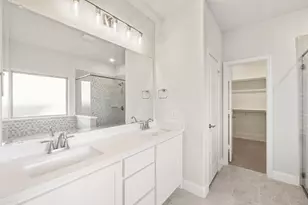 221 Coronado Ct, Granbury, TX 76049 - Photo 22