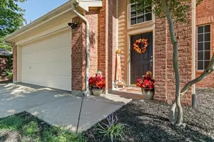 4836 Carrotwood Dr, Fort Worth, TX 76244 - Photo 4