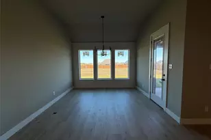 136 Grey Wolf, Godley, TX 76044 - Photo 4