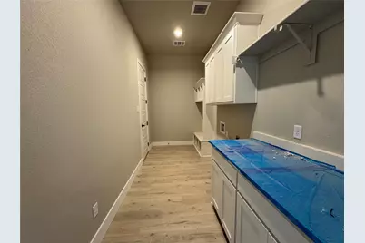 136 Grey Wolf, Godley, TX 76044 - Photo 6