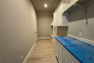 136 Grey Wolf, Godley, TX 76044 - Photo 6