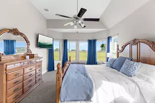 701 Olivia Ln, Collinsville, TX 76233 - Photo 22