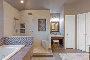 18212 Muir Cir, Dallas, TX 75287 - Photo 20