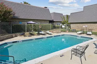 207 E Harwood Rd, Euless, TX 76039 - Photo 28