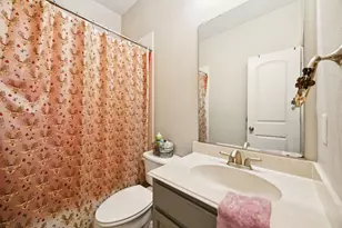 2564 Chambers Dr, Lewisville, TX 75067 - Photo 4