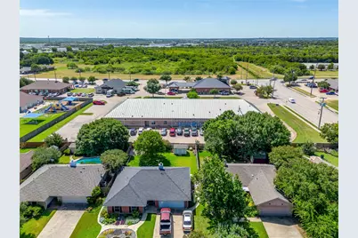 671 NE Alsbury Boulevard, Burleson, TX 76028 - Photo 10