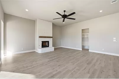 129 Mikasi, Godley, TX 76044 - Photo 20