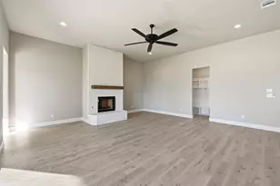 129 Mikasi, Godley, TX 76044 - Photo 20