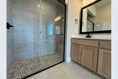 129 Mikasi, Godley, TX 76044 - Photo 12