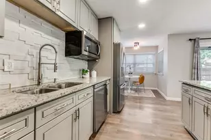 3105 Wildflower Dr, Dallas, TX 75229 - Photo 6