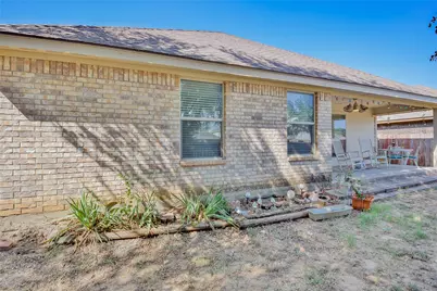 1408 Lauren Lane, Granbury, TX 76048 - Photo 34