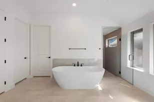 10436 Terrapin Rd, Benbrook, TX 76126 - Photo 18