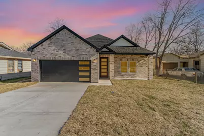 1813 Wellington Street, Greenville, TX 75401 - Photo 1
