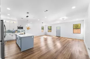 2504 Oxford Ave, Fort Worth, TX 76106 - Photo 8