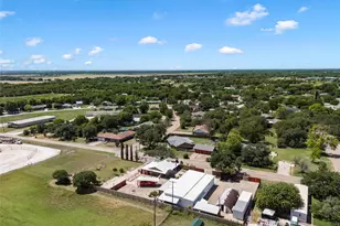 303 Westlake Dr, Woodway, TX 76712 - Photo 38