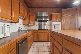 303 Westlake Dr, Woodway, TX 76712 - Photo 8