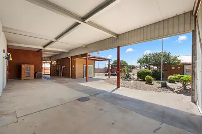 303 Westlake Drive, Woodway, TX 76712 - Photo 16