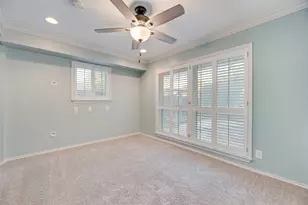 9178 Glen Springs Dr, Dallas, TX 75243 - Photo 20