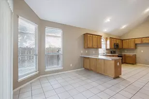 845 Poncho Ln, Fort Worth, TX 76052 - Photo 10