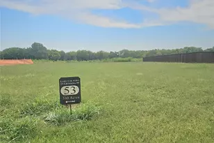 121 Shawnee Trl, Pottsboro, TX 75076 - Photo 1