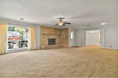 1107 Stanwood Avenue, Cleburne, TX 76033 - Photo 8