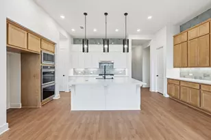 2229 Garnet Dr, Waxahachie, TX 75167 - Photo 4