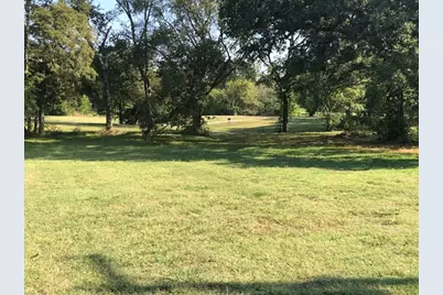 812 S 6th Street, Bonham, TX 75418 - Photo 1