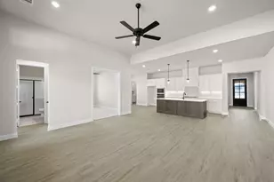 613 Bunchberry St, Justin, TX 76247 - Photo 20